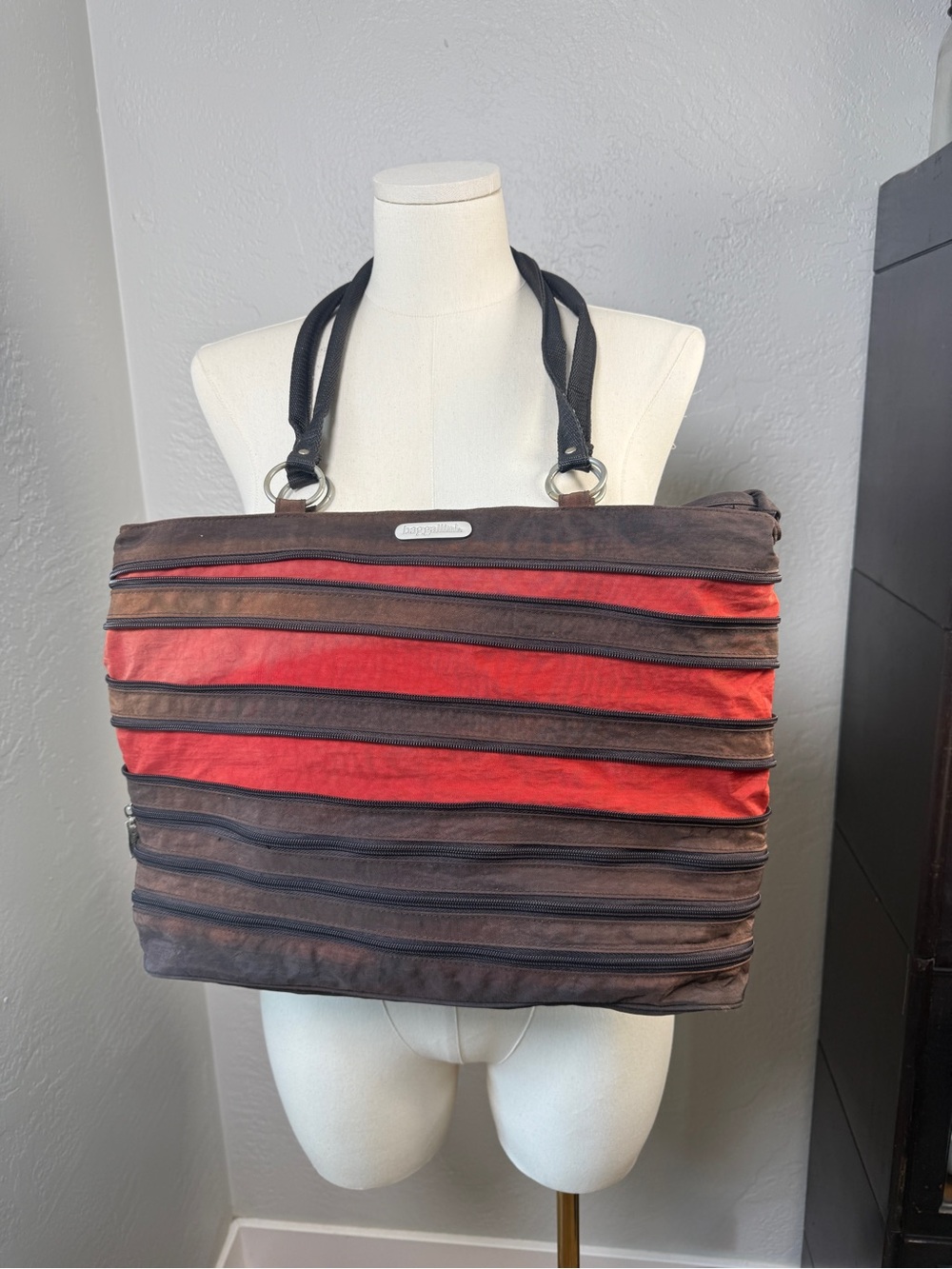 Baggallini Expandable Zip Around Travel Tote Brown Red Large Bag